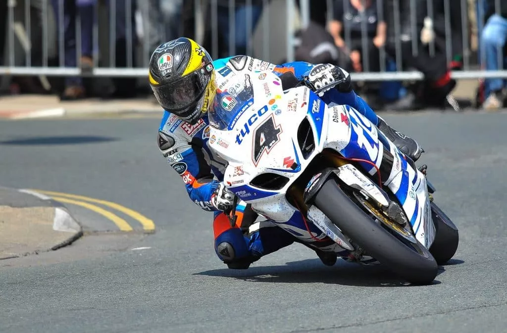 motorbike, racing, motorcycle-438464.jpg